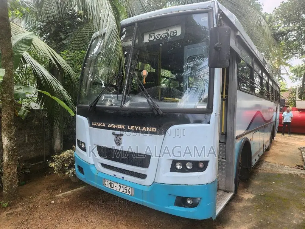 Ashok-Leyland Ashok-Leyland 2018 Bus (Used)