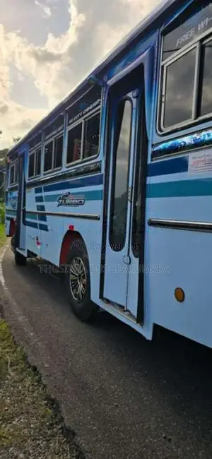 Ashok-Leyland Lynx 2014 Bus (Used)