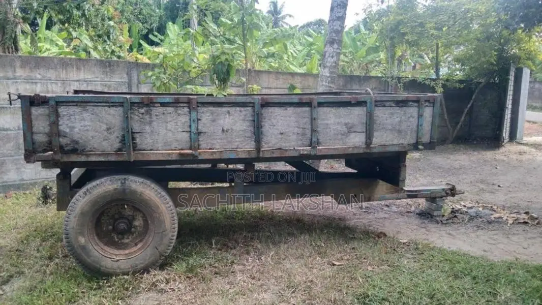 Massey-Ferguson MF240 1997 Tractor (Used)
