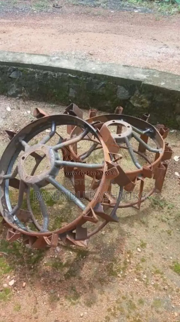 Yanmar 125-2 2013 Tractor (Used)