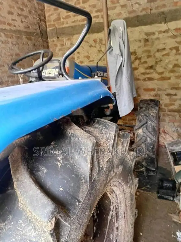 New-Holland 4710 2020 Tractor (Used)