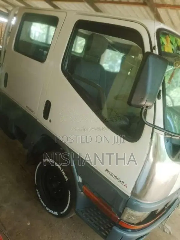 Mitsubishi Canter 2004 Crew Cab (Used)