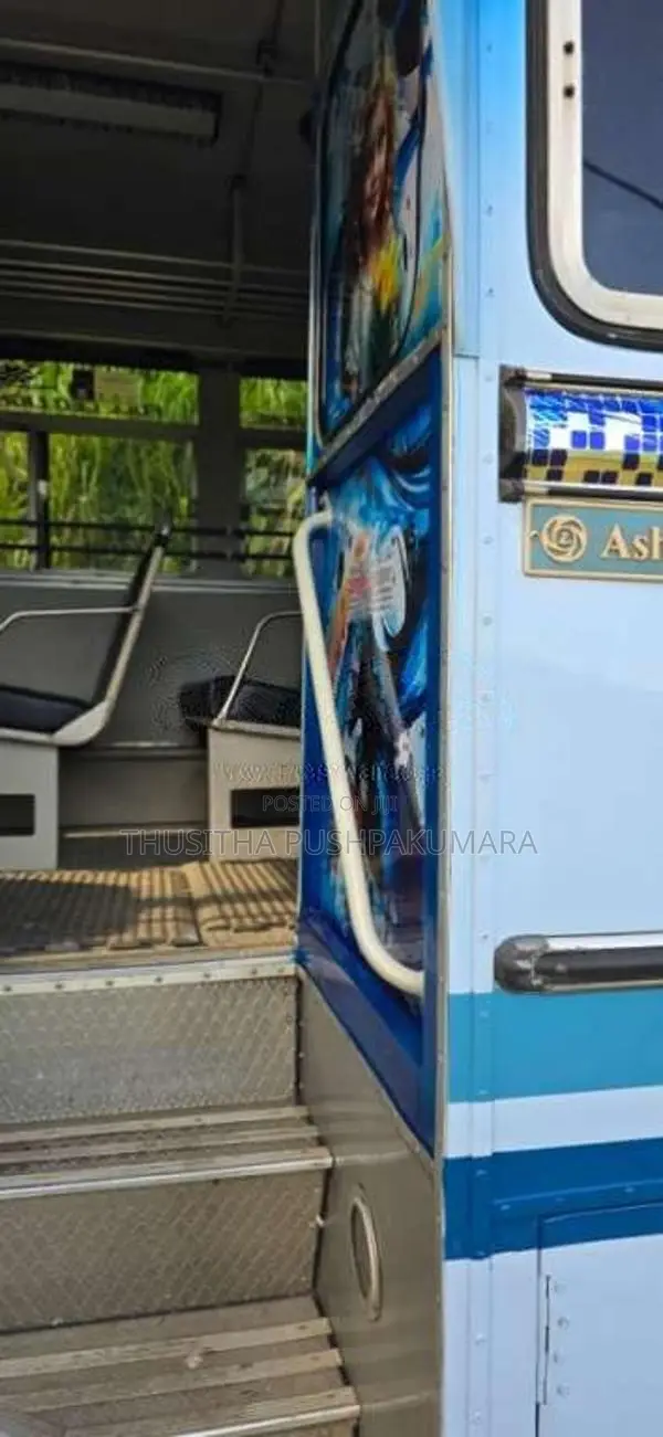Ashok-Leyland Lynx 2014 Bus (Used)