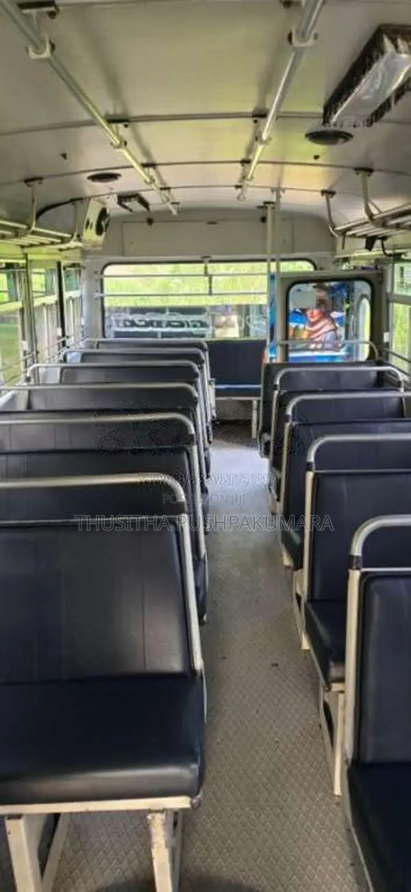 Ashok-Leyland Lynx 2014 Bus (Used)