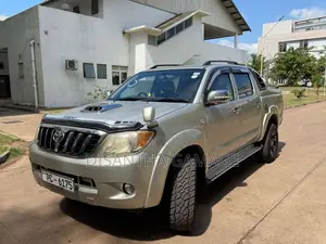 Toyota Hilux Vigo 2008 Pickup (Used)
