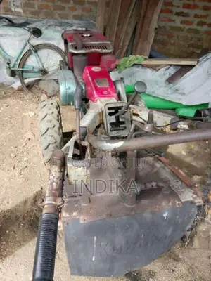 Kubota Kubota 2006 Tractor (Used)