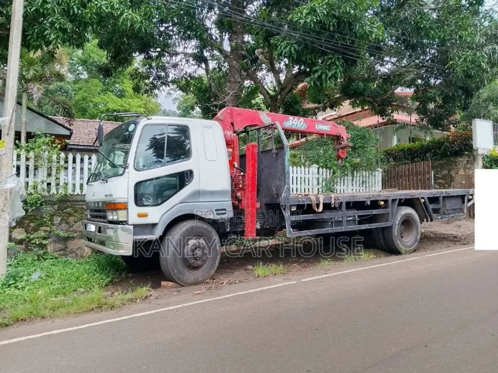 Mitsubishi Fuso Fighter 1993 Heavy-Duty (Used)