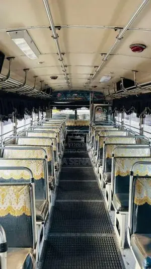 Ashok-Leyland Turbo 2010 Bus (Used)