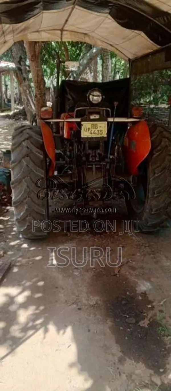TAFE TAFE 2009 Tractor (Used)