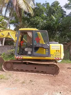 Komatsu Pc-120 2000 Heavy-Duty (Used)