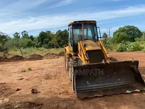 JCB 3CX 21 2005 Heavy-Duty (Used)