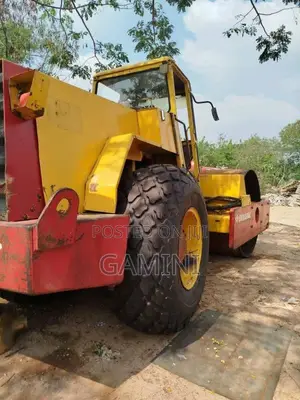 Dfac Roll 2011 Heavy-Duty (Used)