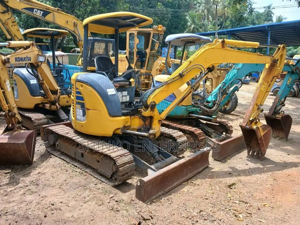 Komatsu PC 35 MR2 2018 Heavy-Duty (Used)