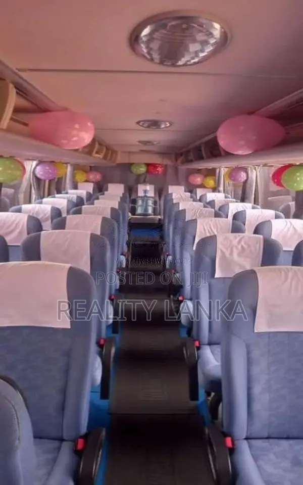 Hyundai Universal 2011 Bus (Used)