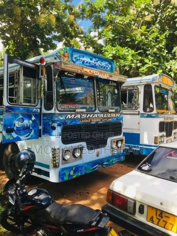 Ashok-Leyland Viking 2002 Bus (Used)