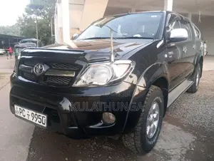 Toyota Hilux 2007 Pickup (Used)