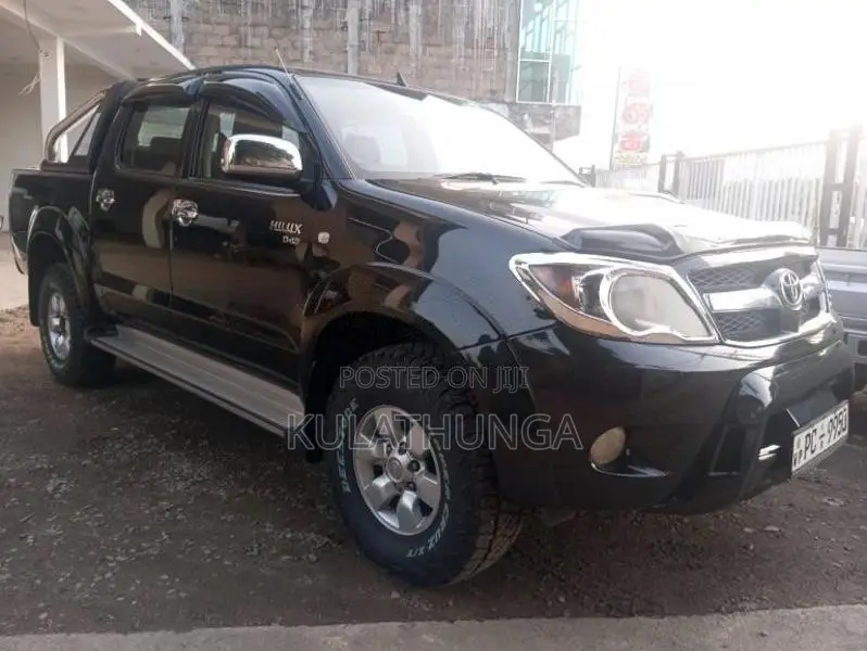 Toyota Hilux 2007 Pickup (Used)
