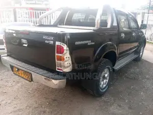 Toyota Hilux 2007 Pickup (Used)