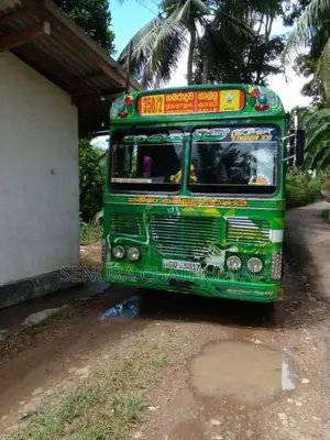 Ashok-Leyland Viking 2002 Bus (Used)