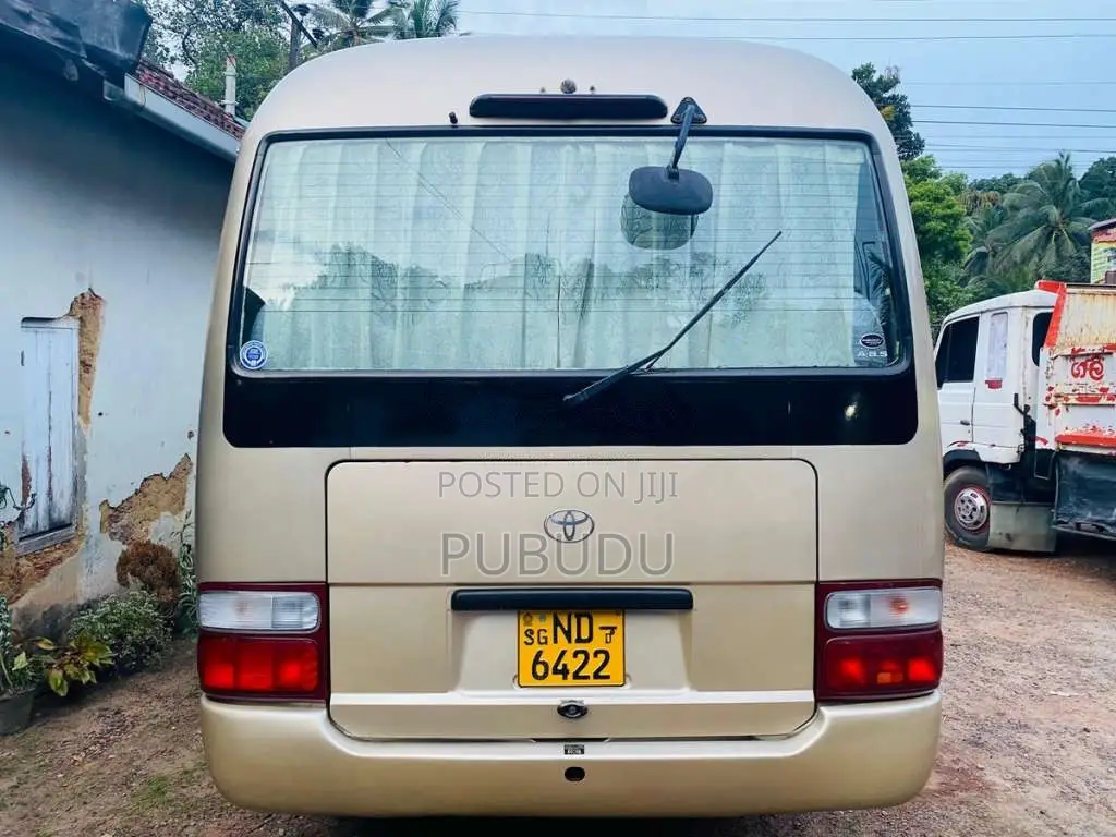 Toyota Coaster 2005 Bus (Used)