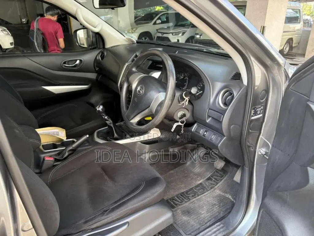 Nissan D23 2017 Pickup (Used)