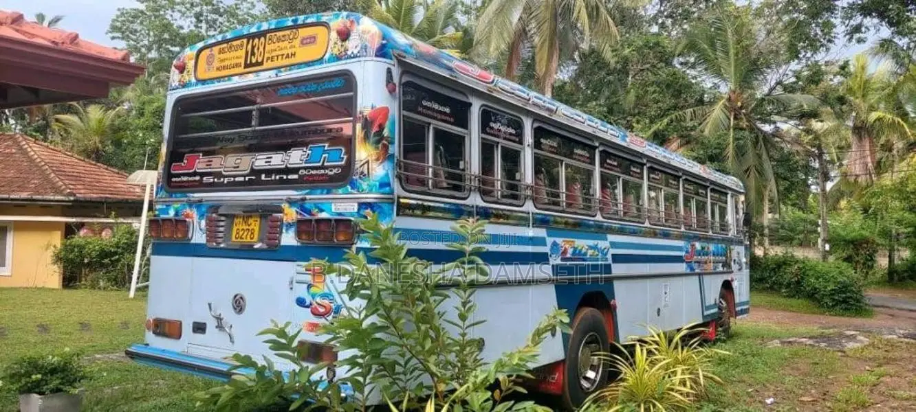 Ashok-Leyland Viking 2016 Bus (Used)