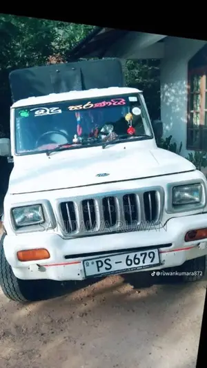 Mahindra Bolero Maxi Truck 2012 Pickup (Used)