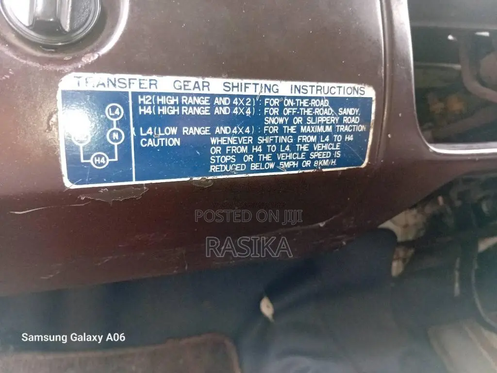 Toyota Hilux 1984 Pickup (Used)