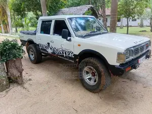 Nissan 720 1981 Pickup (Used)