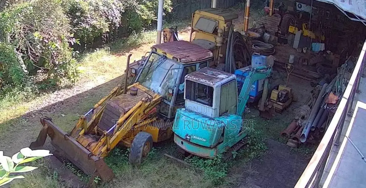 IHI Excavate 30 2015 Heavy-Duty (Used)