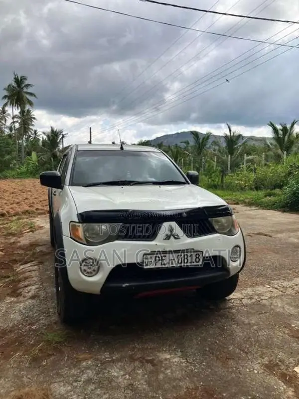 Mitsubishi L200 2007 Pickup (Used)