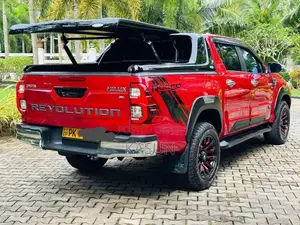 Toyota Hilux 2017 Pickup (Used)