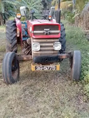 Massey-Ferguson 135 1979 Tractor (Used)