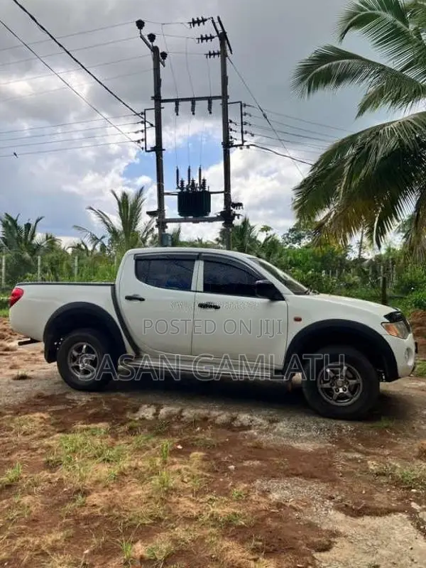 Mitsubishi L200 2007 Pickup (Used)
