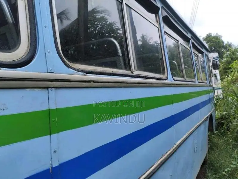 Ashok-Leyland Ashok-Leyland 1992 Bus (Used)
