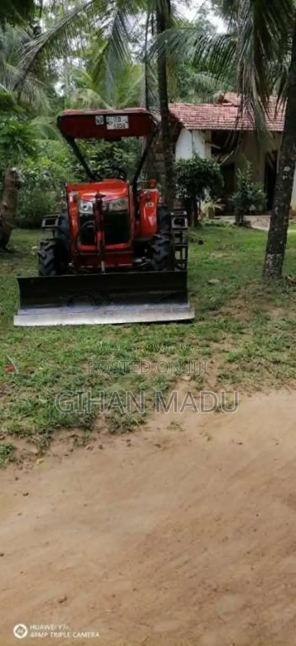 Kubota L4508 2014 Tractor (Used)