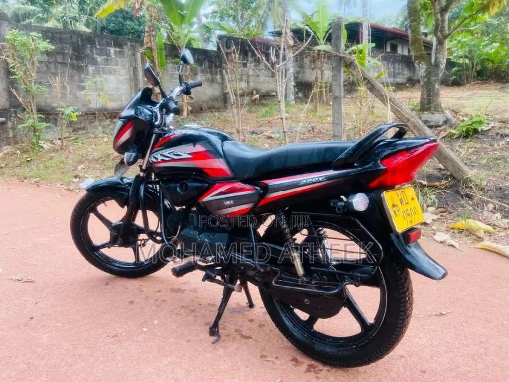 Hero-Honda Splendor NXG 2011 Bus (Used)