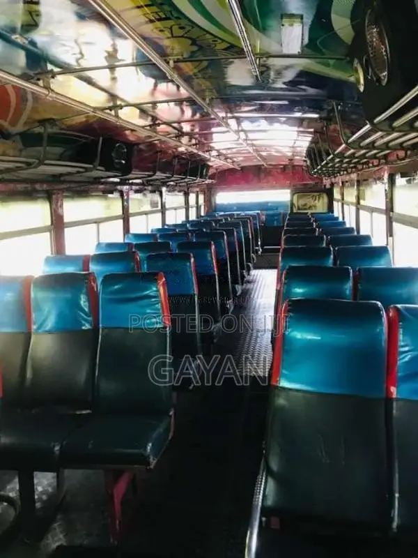 Ashok-Leyland Viking 2006 Bus (Used)