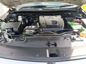 Mitsubishi L200 2020 Pickup (Used)