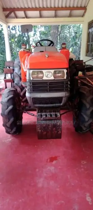 Kubota Tractor 2018 Tractor (Used)