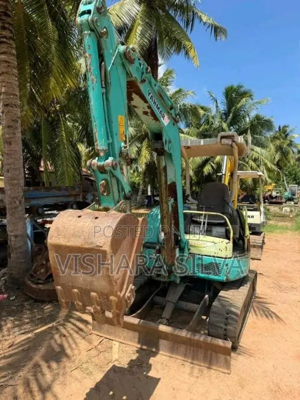 Yanmar VIO-30 2016 Heavy-Duty (Used)