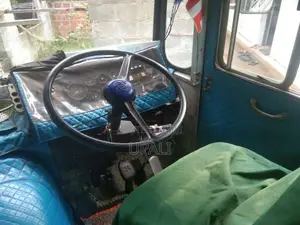 Ashok-Leyland Viking 2002 Bus (Used)