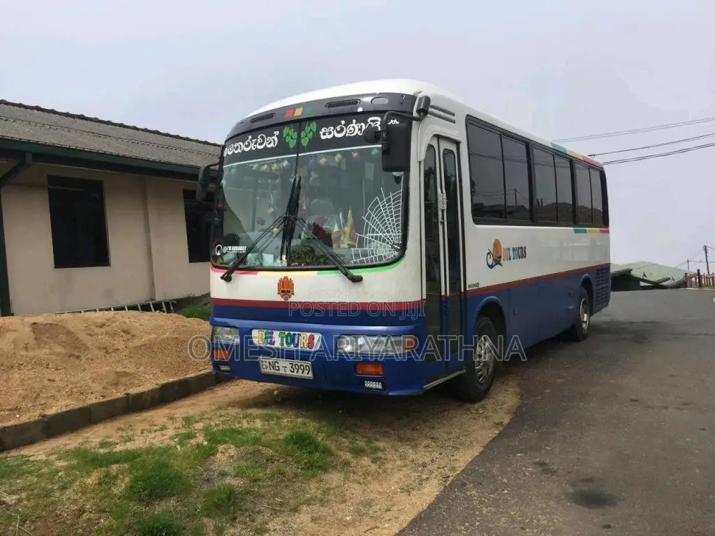HINO Lassie 2006 Bus (Used)