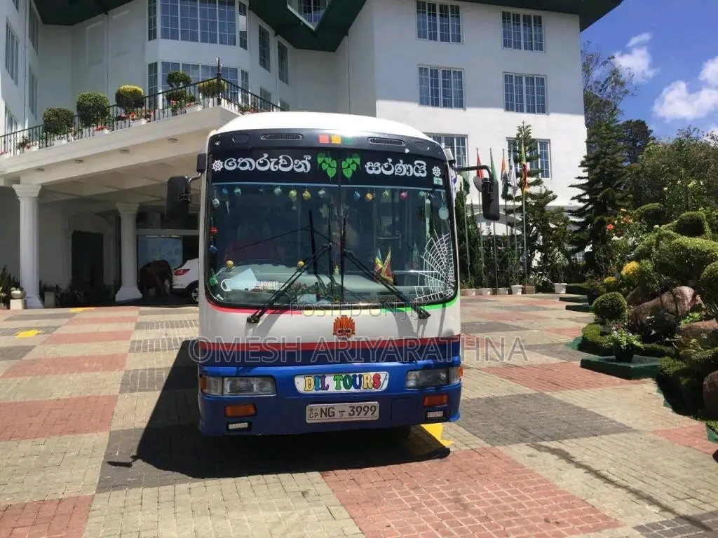 HINO Lassie 2006 Bus (Used)