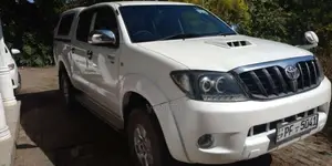 Toyota Hilux 2009 Pickup (Used)