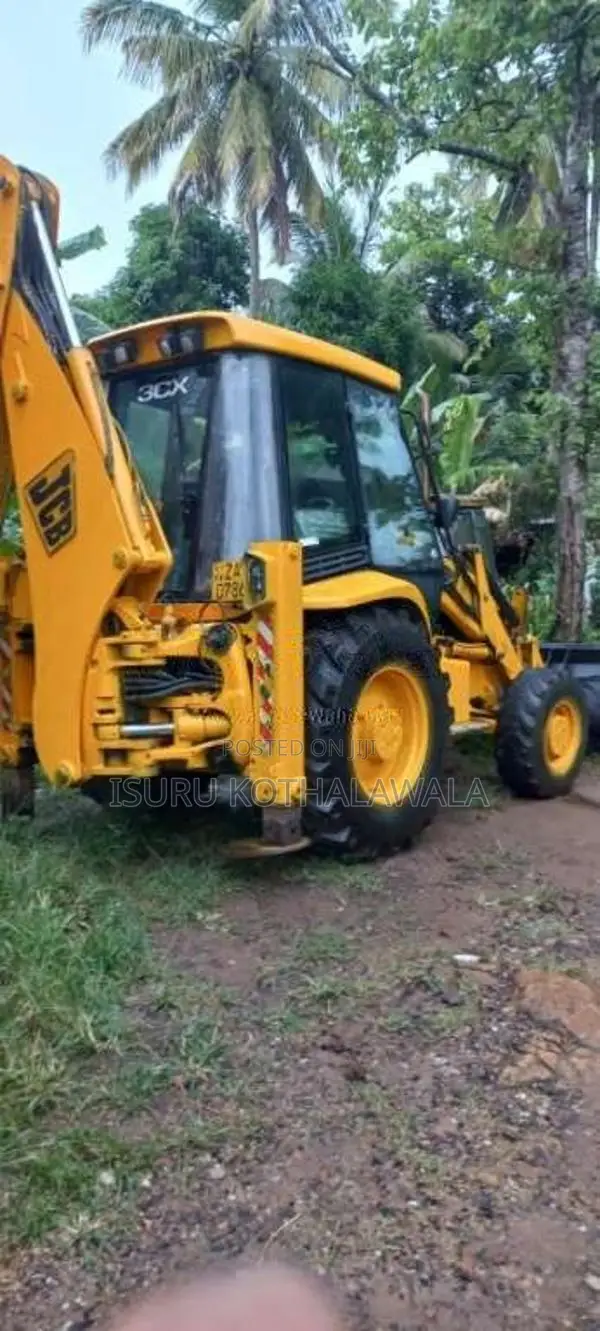 JCB 3CX 2000 Heavy-Duty (Used)