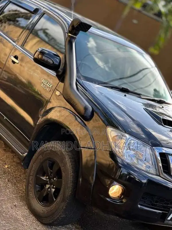 Toyota Hilux 2007 Pickup (Used)