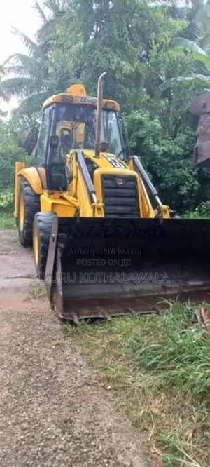 JCB 3CX 2000 Heavy-Duty (Used)