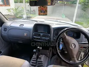 Nissan D22 2003 Pickup (Used)