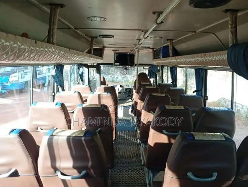 Ashok-Leyland MITR 2016 Bus (Used)